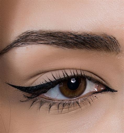 best natural liquid eyeliner.